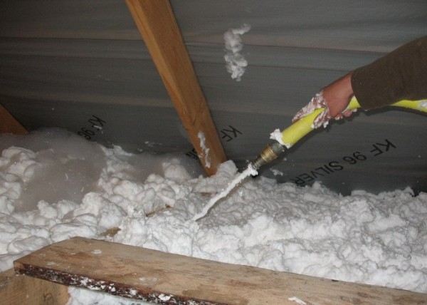 Який утеплювач для стелі лазні краще. Зовнішнє утеплення. Створення ефекту термоса Який утеплювач для стелі лазні краще. Зовнішнє утеплення. Створення ефекту термоса