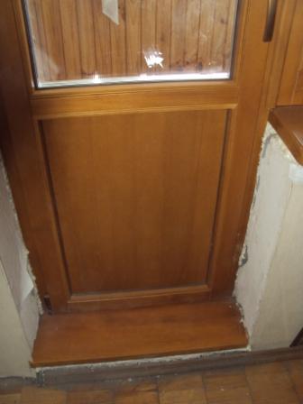 Як утеплити балконні двері своїми руками. Методи теплоізоляції пластикового блоку і деревяних дверей Як утеплити балконні двері своїми руками. Методи теплоізоляції пластикового блоку і деревяних дверей