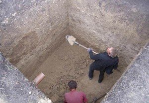 Вигрібна яма своїми руками і за всіма правилами