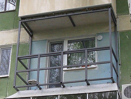 Ремонт балконів і лоджій: варіанти оздоблення