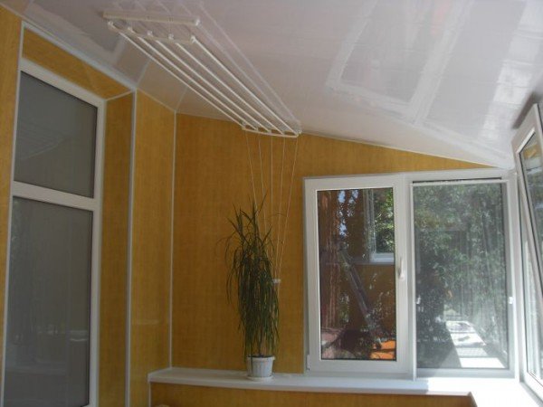 Пластикові лоджії: справа рук професіоналів