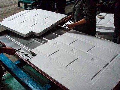 Утеплення вхідних дверей: вибір теплоізолятора. Утеплення розбірного і нерозбірного дверного полотна Утеплення вхідних дверей: вибір теплоізолятора. Утеплення розбірного і нерозбірного дверного полотна