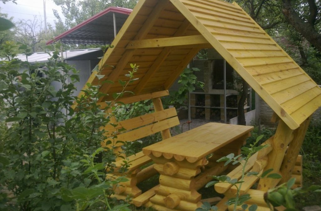 Альтанка для дачі своїми руками, як побудувати: креслення, фото і відео