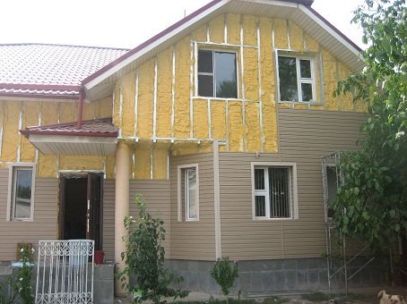 Матеріали для утеплення стін зовні. Монтаж енергозберігаючої облицювання. Система «Мокрий фасад»