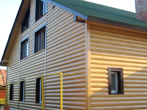 Блок хаус, Імітація брусу – шматочок природи в міських джунглях