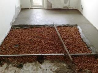 Який утеплювач для підлоги краще: характеристики керамзиту, мінеральної вати, скловати, пінополістиролу, пінопласту ,