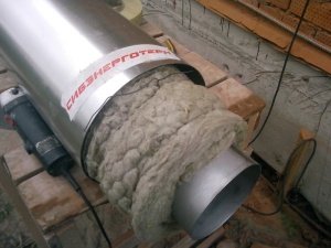 Утеплювач для димоходу: технологія і матеріали