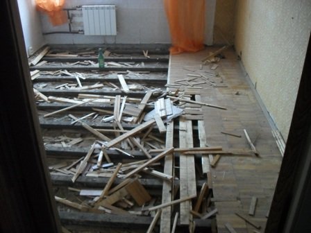 Як утеплити підлогу на дачі: способи утеплення деревяного, бетонного покриття