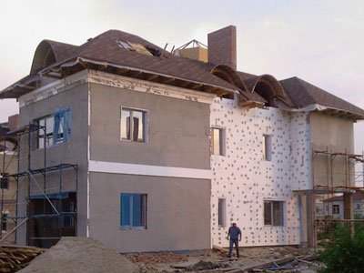 Пристрій фасадів: як вибрати матеріал і спосіб обробки