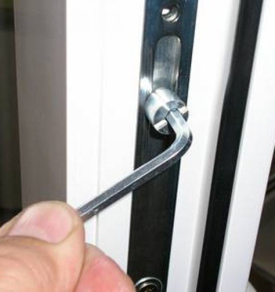 Як утеплити вхідні двері: утеплення металевих, деревяних та пластикових дверей Як утеплити вхідні двері: утеплення металевих, деревяних та пластикових дверей