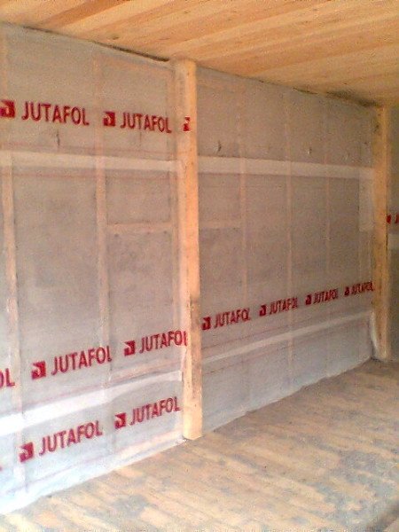 Як утеплити будинок з бруса зсередини: пристрій теплоізоляції, системи вентиляції, внутрішнього оздоблення