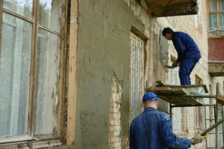 Реконструкція фасадів будівель: що потрібно знати