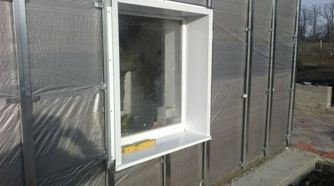 Обробка віконних укосів зовні: аналіз можливих варіантів