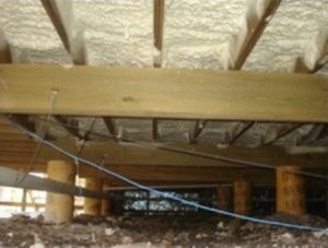 Утеплення підлоги в деревяному будинку матеріалу і схеми утеплення Утеплення підлоги в деревяному будинку матеріалу і схеми утеплення