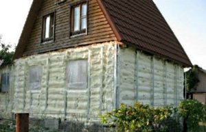Утеплення деревяного будинку зовні своїми руками