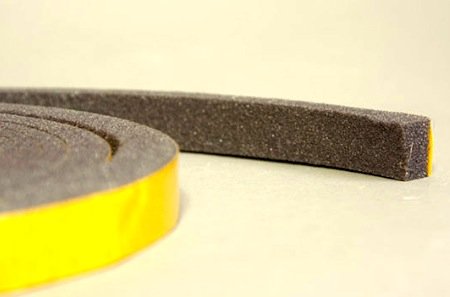 Як утеплити залізні двері своїми руками. Утеплення пінопластовими панелями, поролоном. Теплоізоляція дверного полотна та коробки