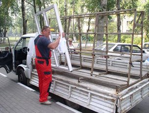Скління лоджій: калькулятор вартості