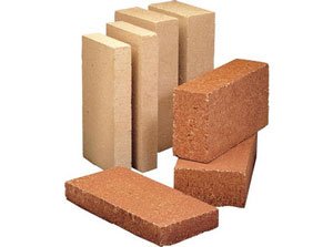 Вчимося обкладати чавунну пічку цеглою: технологія роботи