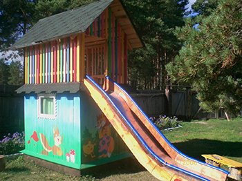 Дитяча гірка своїми руками: креслення, технологія виготовлення