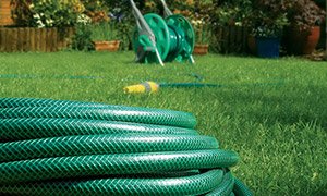 Шланги для поливу – які бувають та як правильно вибрати відгуки