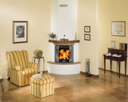 Електричні каміни в інтерєрі вітальні: кутові, фото, відгуки