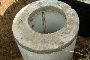 Вигрібна яма для приватного будинку своїми руками: огляд різних типів ям та етапи будівництва