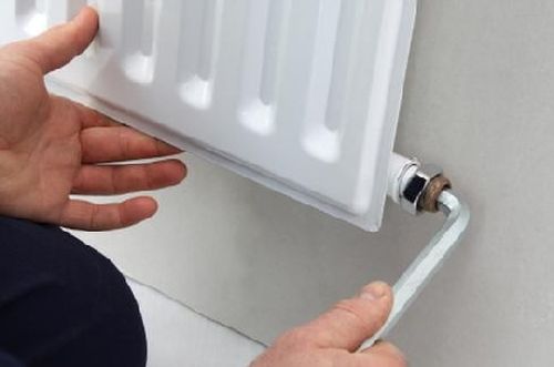 Як замінити радіатори опалення своїми руками: фото і відео заміни Як замінити радіатори опалення своїми руками: фото і відео заміни