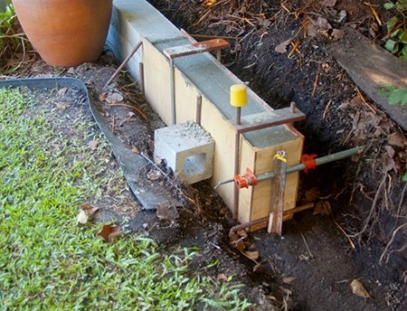 Підпірні стінки своїми руками з доступних матеріалів