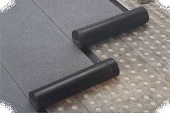 Як утеплити підлогу на балконі: піноплекс, мінеральною ватою