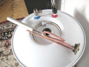 Магнієвий анод для водонагрівача: для чого він потрібен і фото анода