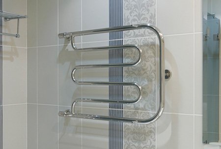 Як вибрати полотенцесушитель: водяний або електричний