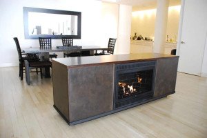 Камін на кухні: фото інтерєрів в квартирі