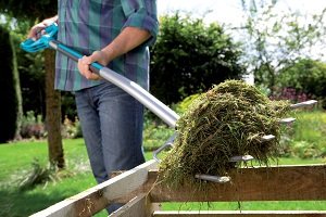 Як прискорити дозрівання компосту на дачі: правильний склад для швидкого приготування і огляд різних прискорювачів