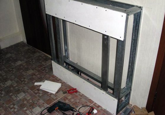 Декоративний вогнище: фальш камін з гіпсокартону своїми руками – фото в квартирі