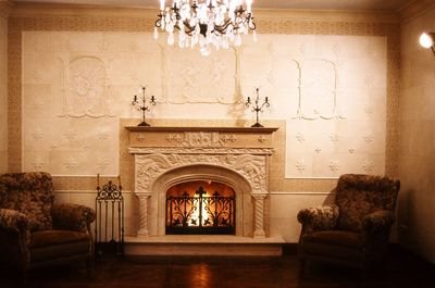 Який вибрати лак для покриття каміна   фото