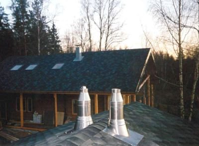 Як правильно вивести димар через цегляну стіну будинку