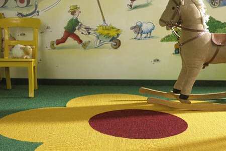 Як вибрати ковролін для дитячої кімнати з малюнком