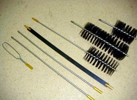 Як прочистити димар від сажі в печі і в лазні своїми руками, чистка димової труби народними засобами