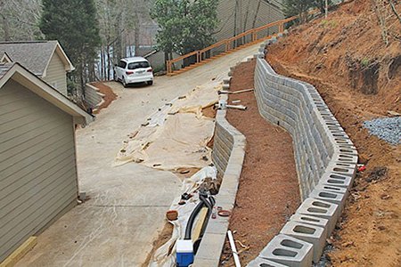 Підпірна стінка з блоків: як і з чого зробити