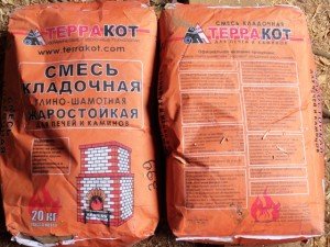 Яку суміш вибрати для печей і камінів: відгуки про Теракот і Ємеля