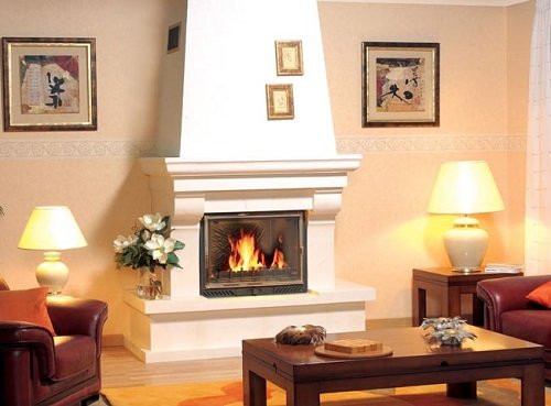 Вітальня з каміном в сучасній квартирою: фото дизайнів інтерєрів