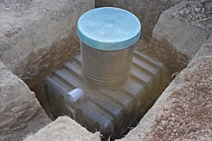 Яма для каналізації в приватному будинку своїми руками: особливості різних видів ям, етапи будівництва