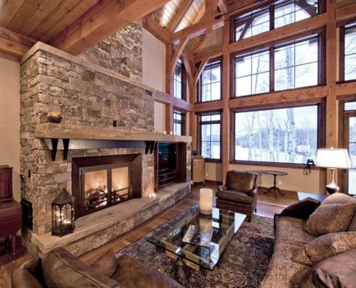 Камін в стилі шале для вітальні в інтерєрі фото Камін в стилі шале для вітальні в інтерєрі фото