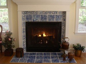 Керамічна вогнетривка плитка для камінів: особливості вибору