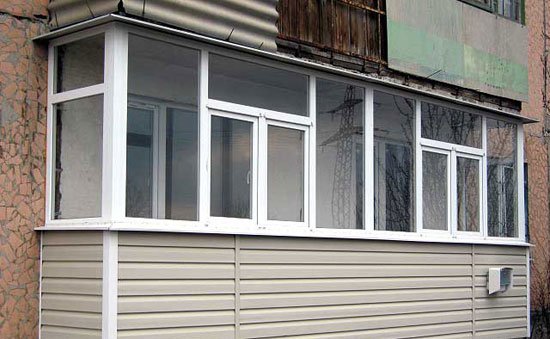 Алюмінієве скління лоджії: монтаж, технологія