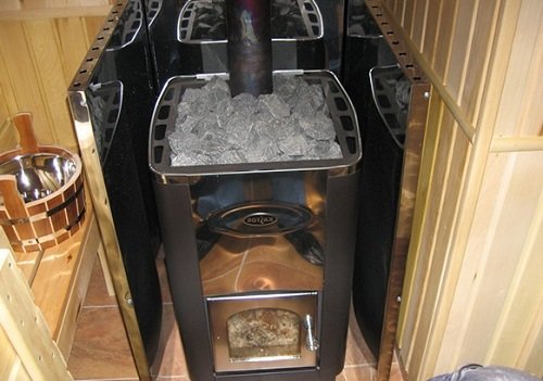 Поради щодо вибору печі каміни для лазні: з водяним контуром, з баком для води, фото