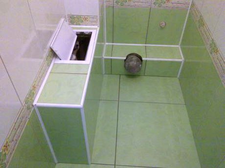 Чим і як закрити труби в туалеті або ванній кімнаті