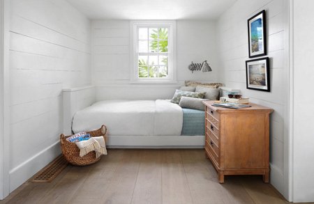 Дизайн вузької спальні: планування, розстановка меблів