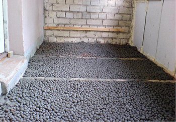 Як утеплити підлогу на балконі: піноплекс, мінеральною ватою