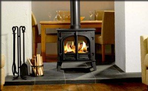 Вибираємо печі каміни для дачі: фото і відгуки про дровяні, чавунні, кутові, цегляні